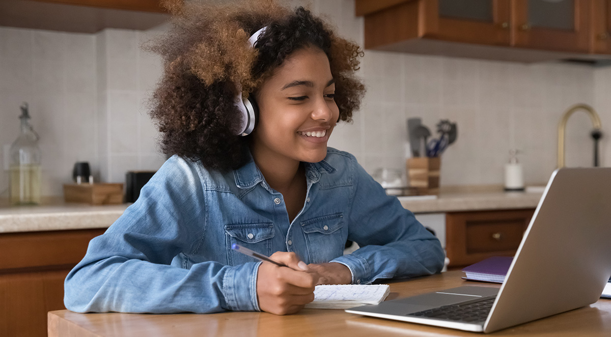 Career-Connected Learning Through Online Education